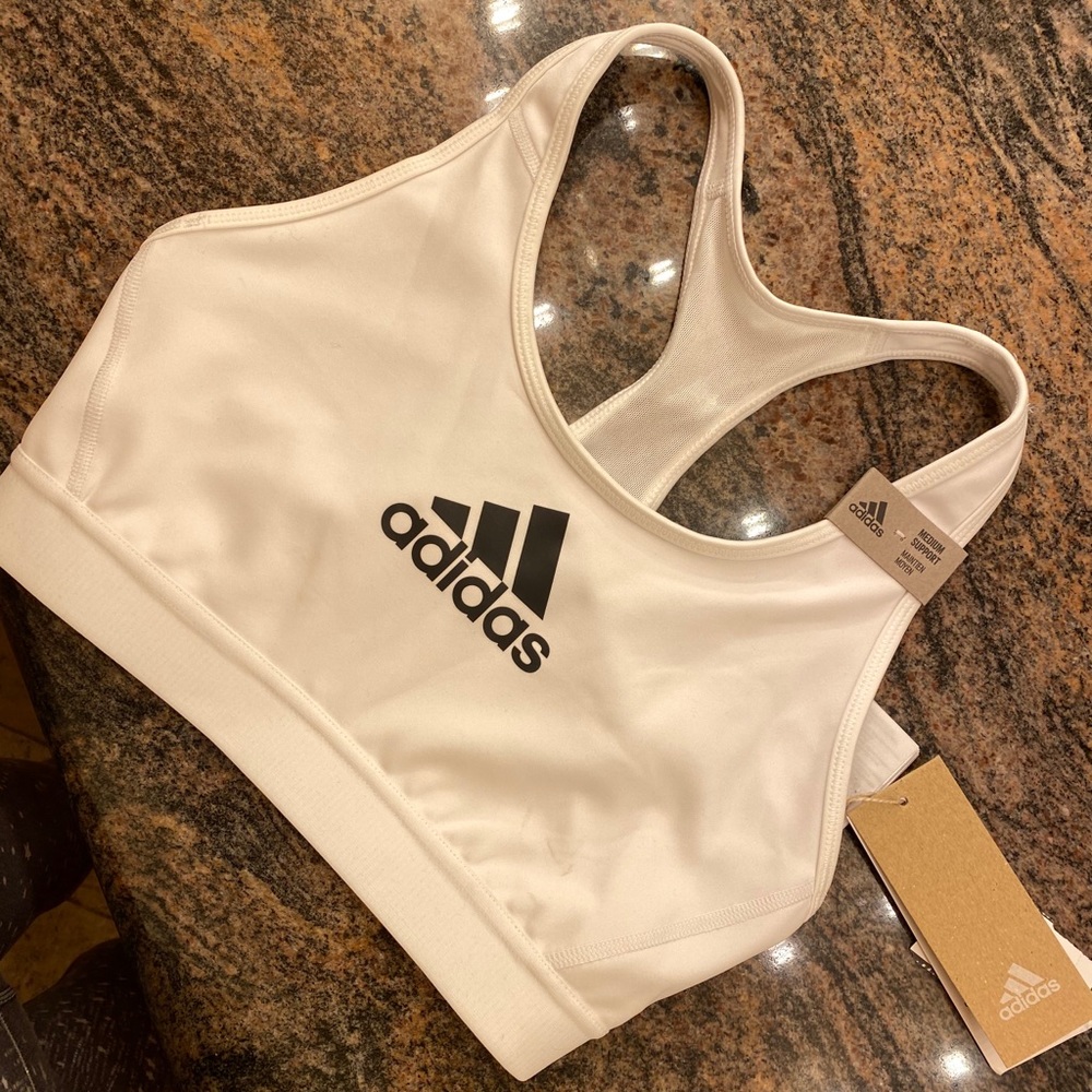 NWT ADIDAS SPORTS BRA 💫 - Picture 8 of 11